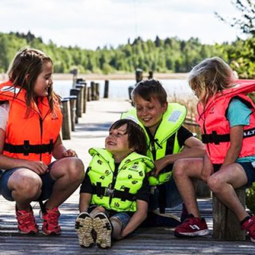 Lifejackets by Colour